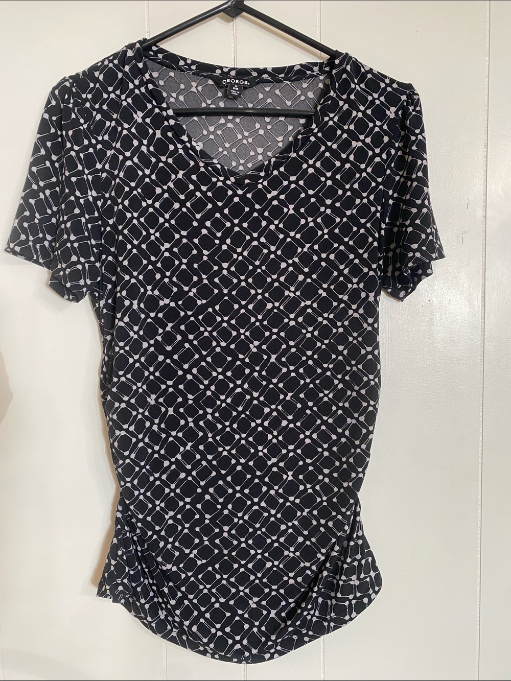 George Black and White Geometric Short-Sleeve Top